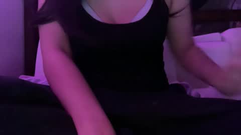 Snapshot of neomii44 chatting on 16, 2, 2026 neomi online show from 16, 2, 2026