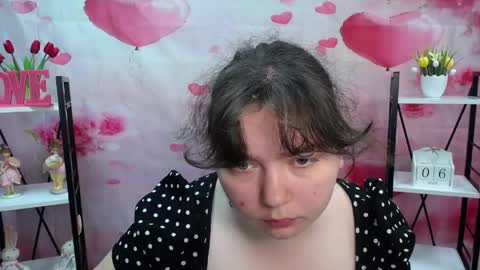 NeonilaLisova online show from 8, 5, 2026
