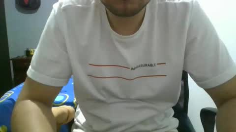 Snapshot of nerdxxx94 chatting on 19, 5, 2026 MrBull online show from 19, 5, 2026