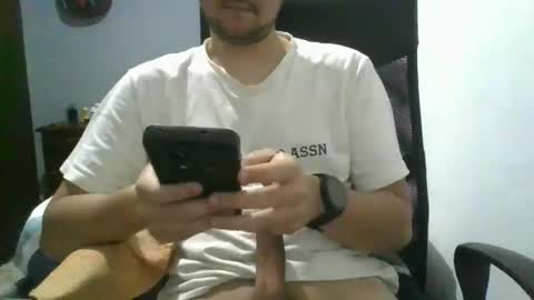 Snapshot of nerdxxx94 chatting on 3, 6, 2026 MrBull online show from 3, 6, 2026