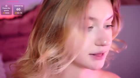 Snapshot of nerissa_xo chatting on 11, 10, 2025 Nerissa online show from 11, 10, 2025