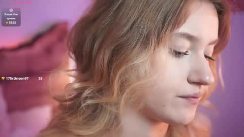 Snapshot of nerissa_xo chatting on 24, 10, 2025 Nerissa online show from 24, 10, 2025