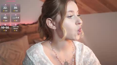 Snapshot of nerissa_xo chatting on 25, 10, 2025 Nerissa online show from 25, 10, 2025