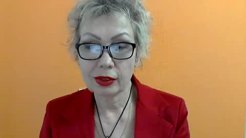NessyJenixs online show from 18, 2, 2025