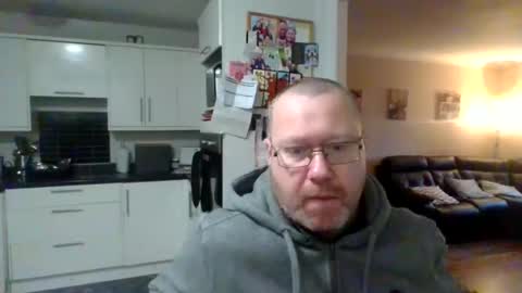 Snapshot of nesuk chatting on 13, 1, 2025 nesuk online show from 13, 1, 2025