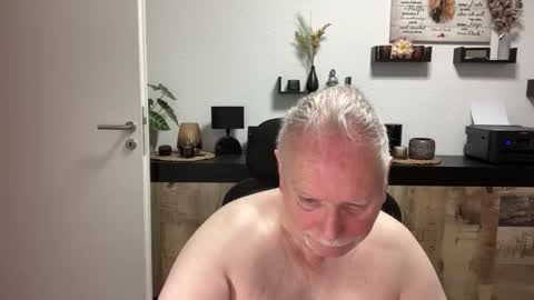 Snapshot of nettermann1968 chatting on 9, 1, 2026 nettermann1968 online show from 9, 1, 2026