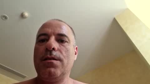 Snapshot of neuronas33 chatting on 21, 9, 2025 Volsonov online show from 21, 9, 2025