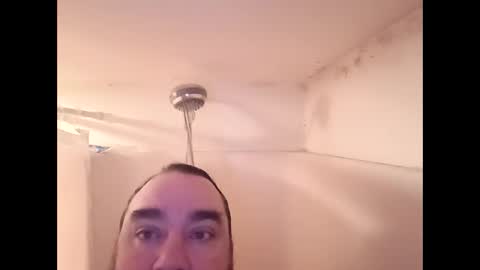 Snapshot of neverseentthatb4 chatting on 1, 2, 2026 Matt online show from 1, 2, 2026