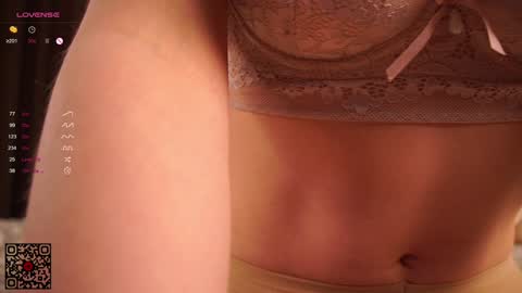 Snapshot of new_boobs chatting on 16, 12, 2024 Maria 3 online show from 16, 12, 2024