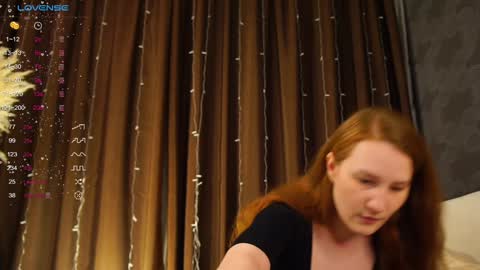 Snapshot of new_boobs chatting on 5, 1, 2025 Maria 3 online show from 5, 1, 2025