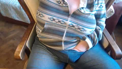 Lilly  online show from 15, 12, 2024