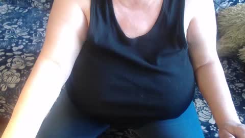 Lilly  online show from 21, 2, 2025