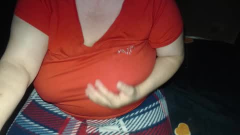 Snapshot of new_milf chatting on 27, 9, 2025 Lilly online show from 27, 9, 2025