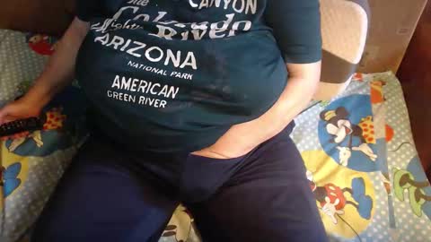 Snapshot of new_milf chatting on 8, 10, 2025 Lilly online show from 8, 10, 2025