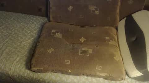 Snapshot of new_milf chatting on 23, 10, 2025 Lilly online show from 23, 10, 2025