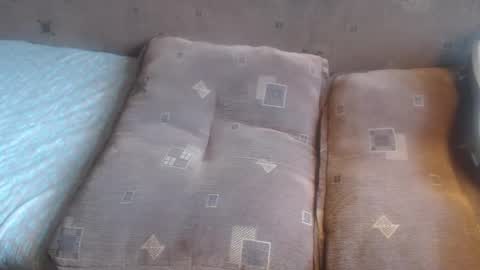 Snapshot of new_milf chatting on 27, 10, 2025 Lilly online show from 27, 10, 2025