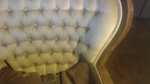 Snapshot of new_milf chatting on 24, 11, 2025 Lilly online show from 24, 11, 2025