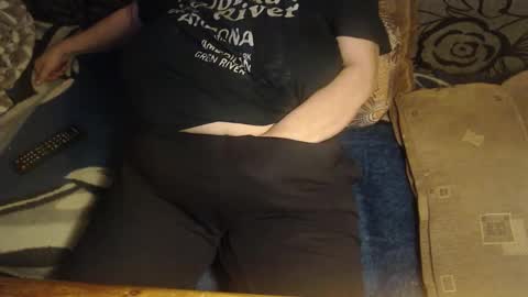 Snapshot of new_milf chatting on 3, 3, 2026 Lilly online show from 3, 3, 2026