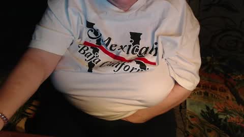 Snapshot of new_milf chatting on 11, 4, 2026 Lilly online show from 11, 4, 2026