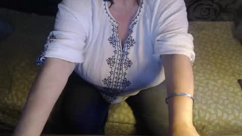 Lilly  online show from 19, 5, 2026