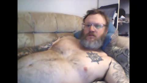 NEWBREED666 online show from 26, 10, 2025