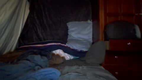 SleepsNaked online show from 28, 7, 2026