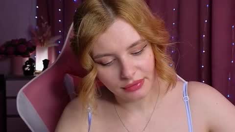 Snapshot of newdayo chatting on 13, 11, 2025 newdayo online show from 13, 11, 2025