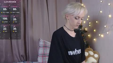 Snapshot of nextvibe1 chatting on 20, 12, 2025 NextVibe1 online show from 20, 12, 2025