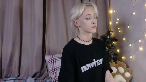 Snapshot of nextvibe1 chatting on 7, 1, 2026 NextVibe1 online show from 7, 1, 2026