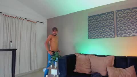 Snapshot of neyder_sanz chatting on 20, 3, 2026 NEYDER online show from 20, 3, 2026