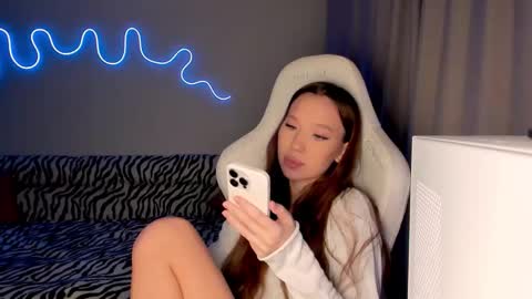 Mina online show from 14, 11, 2025