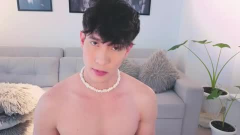   online show from 1, 10, 2025