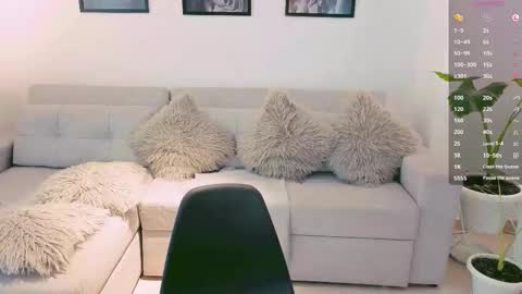   online show from 6, 10, 2025