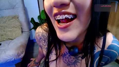 Snapshot of neytiri_san chatting on 25, 6, 2026 Valery Gonzales online show from 25, 6, 2026