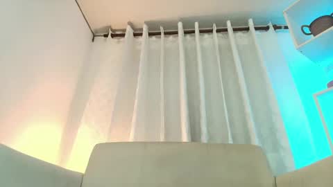 Snapshot of nezo_ chatting on 10, 2, 2025 Angie Instagram angie julianac add me online show from 10, 2, 2025