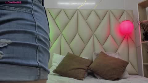 Milena online show from 22, 12, 2024