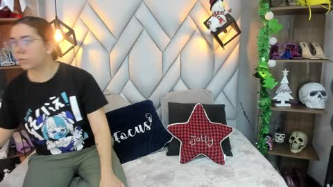 Milena online show from 27, 12, 2024