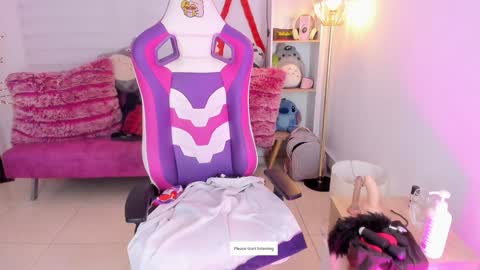 Snapshot of nia_mitsuki chatting on 3, 12, 2024 samanta online show from 3, 12, 2024