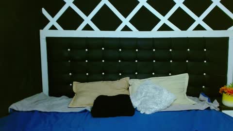 Estefani  online show from 16, 12, 2024