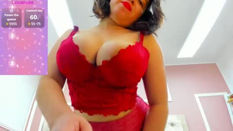 nia_taylorx online show from 29, 5, 2026