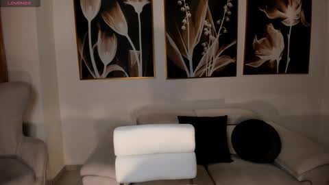 SQUIRTER DOLL    online show from 1, 2, 2026