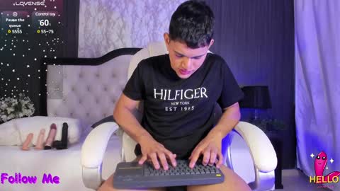 Niall  online show from 1, 2, 2025