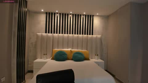 Snapshot of niasalvatore chatting on 14, 2, 2026 Call me Nia online show from 14, 2, 2026