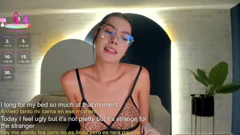 Snapshot of niasalvatore chatting on 30, 4, 2026 Call me Nia online show from 30, 4, 2026