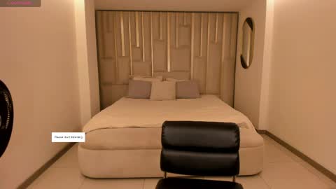Snapshot of niasalvatore chatting on 9, 5, 2026 Call me Nia online show from 9, 5, 2026