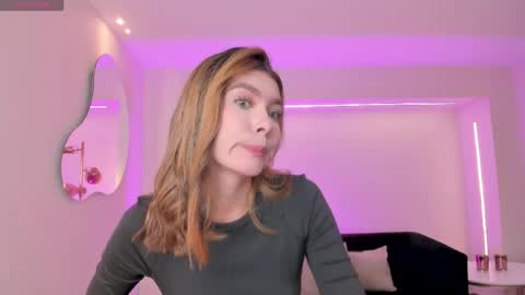 Snapshot of niasalvatore chatting on 14, 5, 2026 Call me Nia online show from 14, 5, 2026