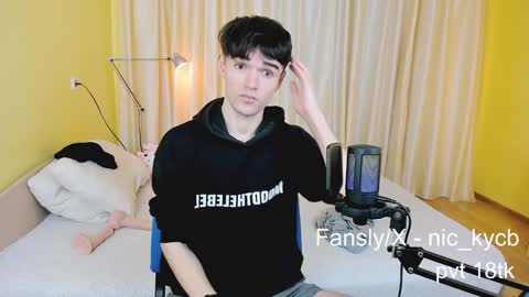 Snapshot of nic_ky chatting on 12, 12, 2024 Nick PVT is open FanslyTwitter - Nic kycb online show from 12, 12, 2024