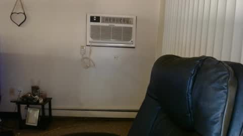 Snapshot of niccibaby chatting on 2, 2, 2025 Nicci babyyy online show from 2, 2, 2025