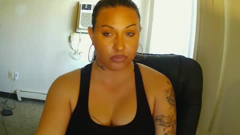 Snapshot of niccibaby chatting on 1, 10, 2025 Nicci babyyy online show from 1, 10, 2025