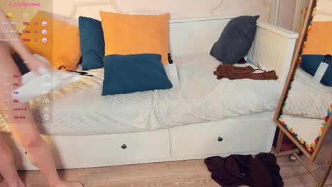 Alice  online show from 11, 2, 2025